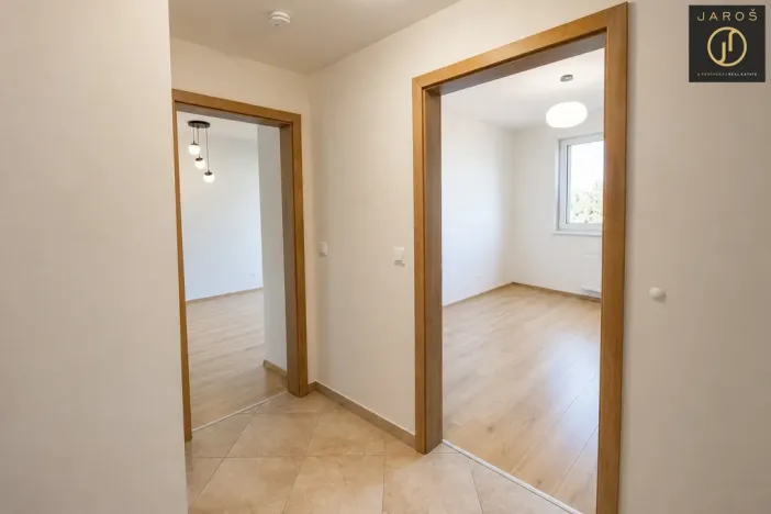 Pronájem bytu 2+kk, Praha - Hodkovičky, Šífařská, 58 m2