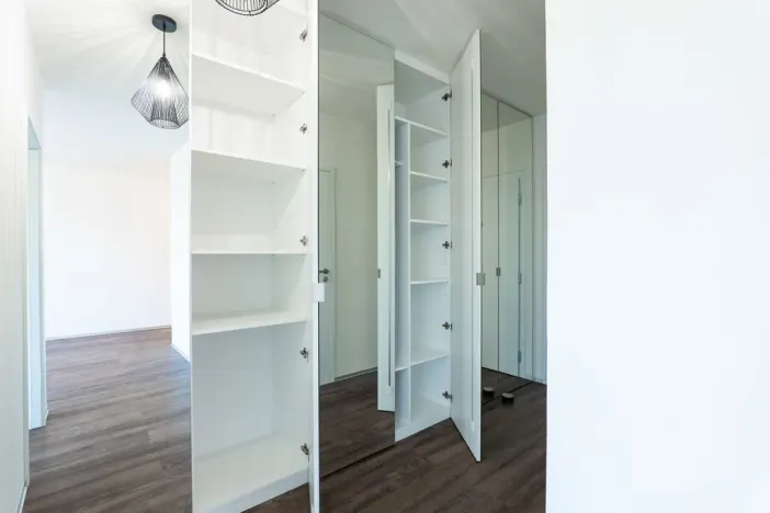 Pronájem bytu 2+kk, Praha - Kobylisy, Pohnertova, 43 m2