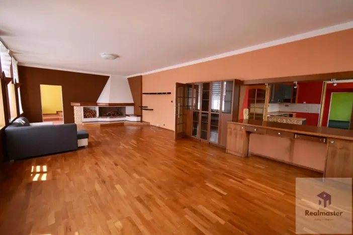 Pronájem bytu 3+1, Ústí nad Labem - Ústí nad Labem-centrum, Velká Hradební, 96 m2