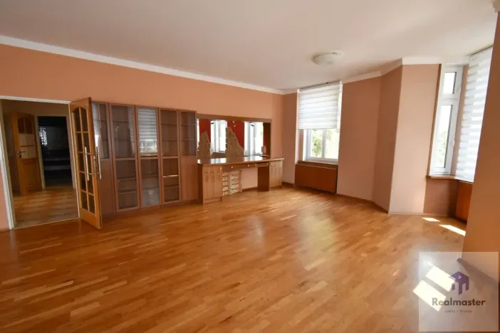 Pronájem bytu 3+1, Ústí nad Labem - Ústí nad Labem-centrum, Velká Hradební, 96 m2
