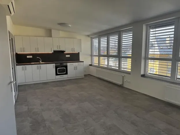 Pronájem bytu 2+kk, Šternberk, náměstí Svobody, 40 m2