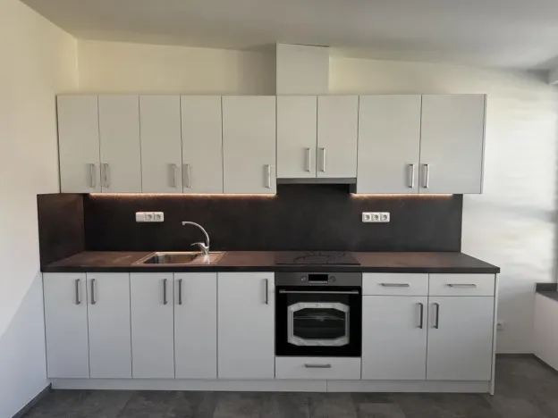 Pronájem bytu 2+kk, Šternberk, náměstí Svobody, 40 m2
