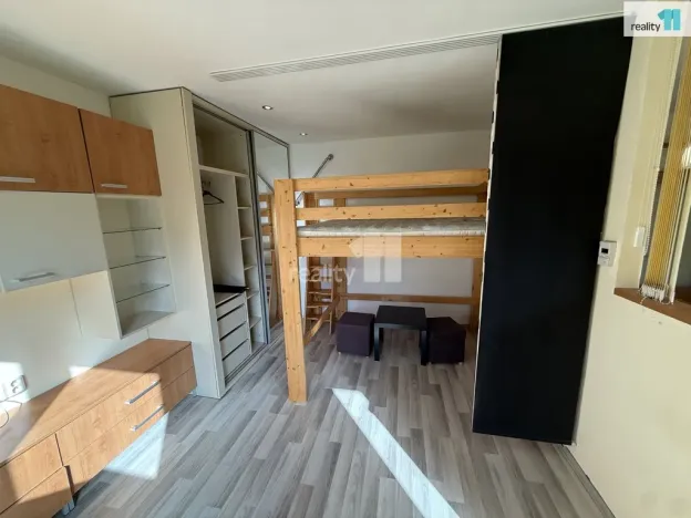 Pronájem bytu 1+kk, Humpolec, Palackého, 33 m2