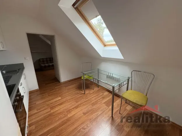 Pronájem bytu 1+1, Opava - Předměstí, Jaselská, 35 m2