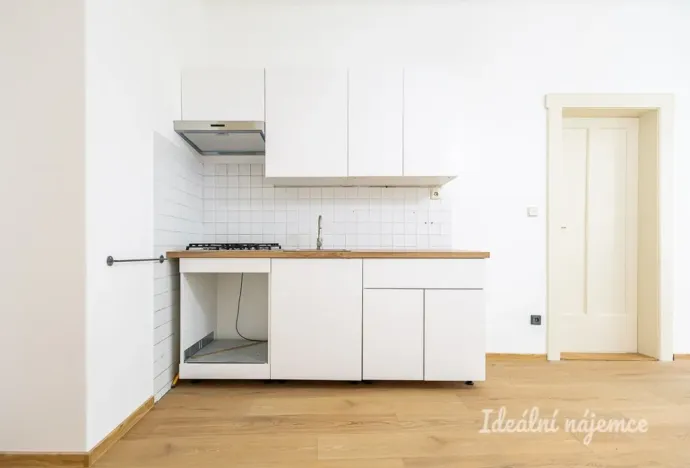 Pronájem bytu 2+kk, Praha - Vysočany, Prouzova, 52 m2