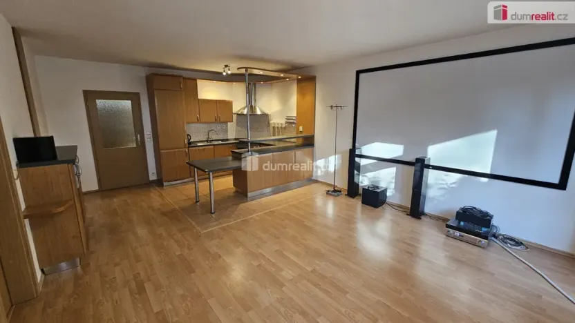 Pronájem bytu 2+kk, Praha - Hlubočepy, Štěpařská, 70 m2