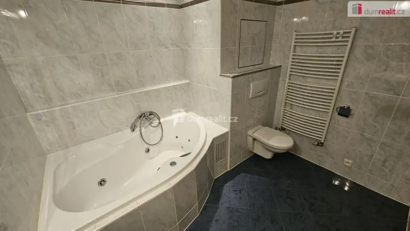 Pronájem bytu 2+kk, Praha - Hlubočepy, Štěpařská, 70 m2