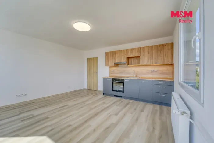 Pronájem bytu 2+kk, Sušice - Sušice II, V Drahelinkách, 53 m2