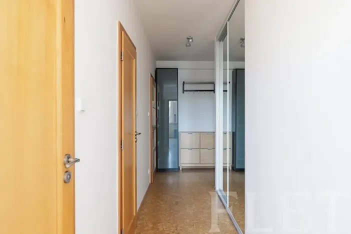 Pronájem bytu 2+kk, Praha - Hlubočepy, Devonská, 55 m2