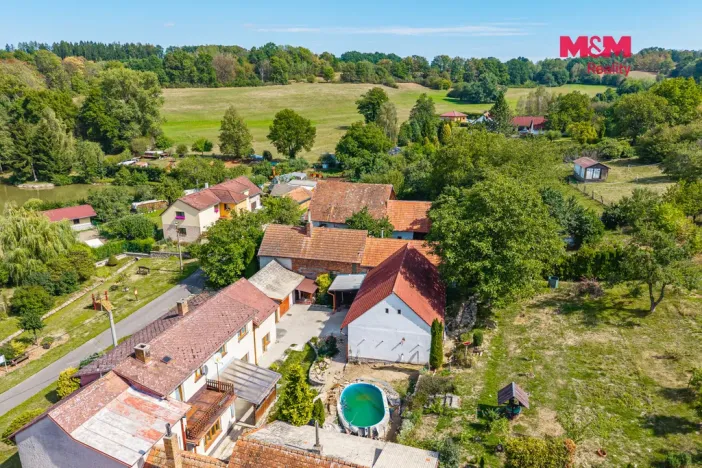 Prodej rodinného domu, Přeštěnice - Týnice, 235 m2