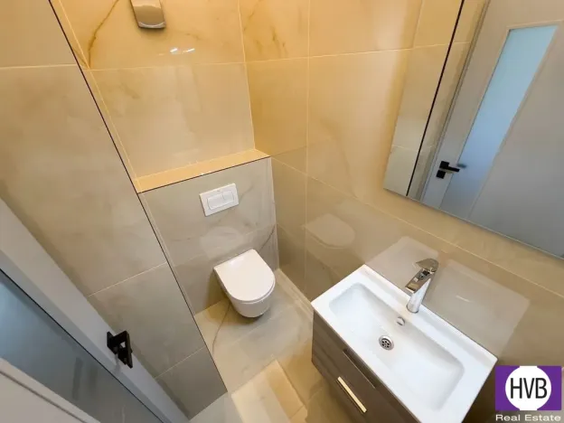 Prodej rodinného domu, Mukařov, 270 m2