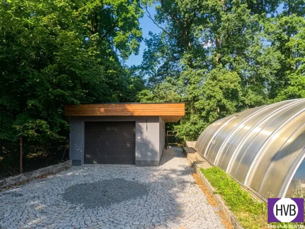 Prodej rodinného domu, Mukařov, 270 m2