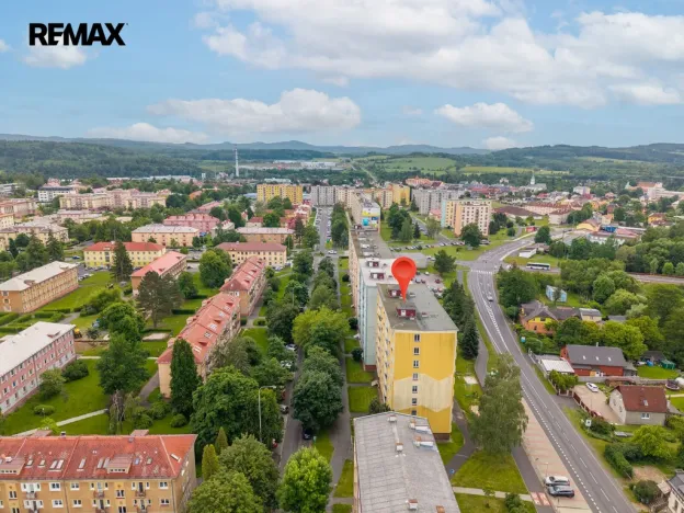 Pronájem bytu 1+1, Ostrov, Kollárova, 36 m2