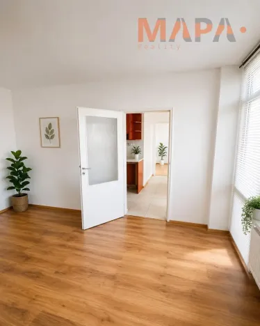 Prodej bytu 3+1, Klášterec nad Ohří, Budovatelská, 63 m2