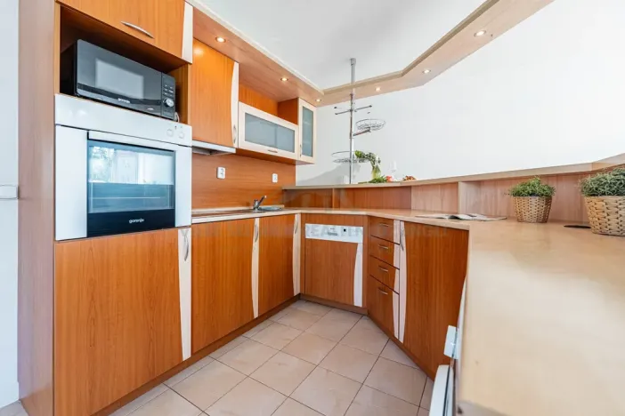 Prodej bytu 4+kk, Praha - Vysočany, Skloněná, 116 m2