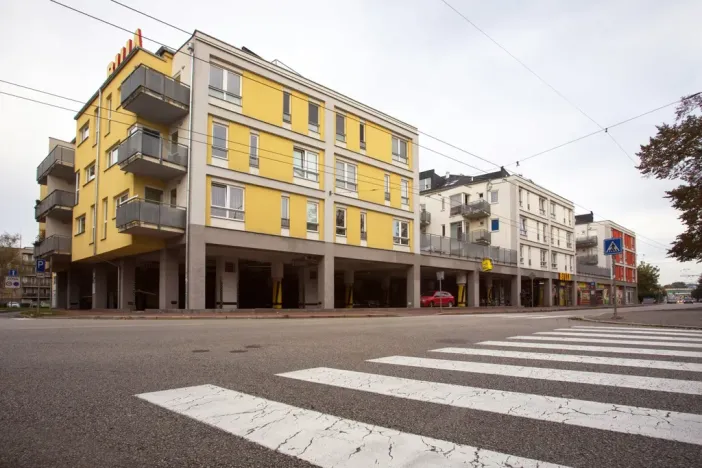 Pronájem bytu 3+kk, České Budějovice - České Budějovice 3, Pekárenská, 60 m2
