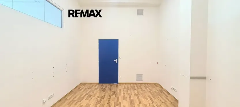 Pronájem kanceláře, Praha - Kobylisy, Horňátecká, 19 m2