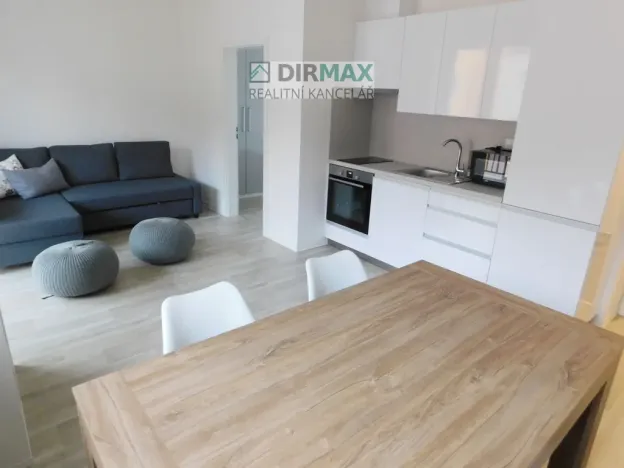 Pronájem bytu 2+kk, Plzeň - Jižní Předměstí, Plovární, 46 m2