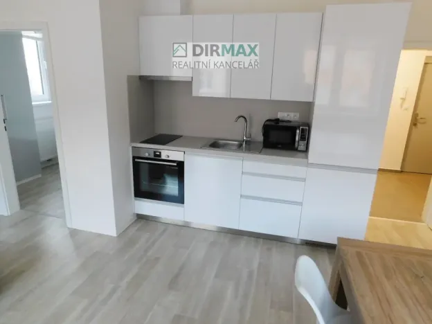Pronájem bytu 2+kk, Plzeň - Jižní Předměstí, Plovární, 46 m2