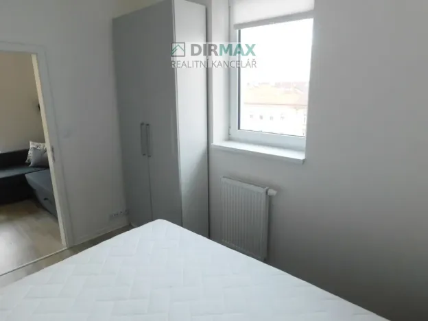Pronájem bytu 2+kk, Plzeň - Jižní Předměstí, Plovární, 46 m2
