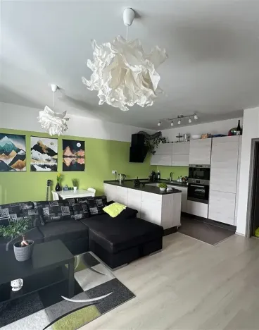 Prodej bytu 2+kk, Praha - Letňany, Hlučkova, 61 m2