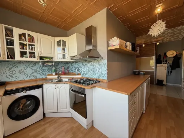 Pronájem bytu 2+1, Chomutov, Adámkova, 62 m2
