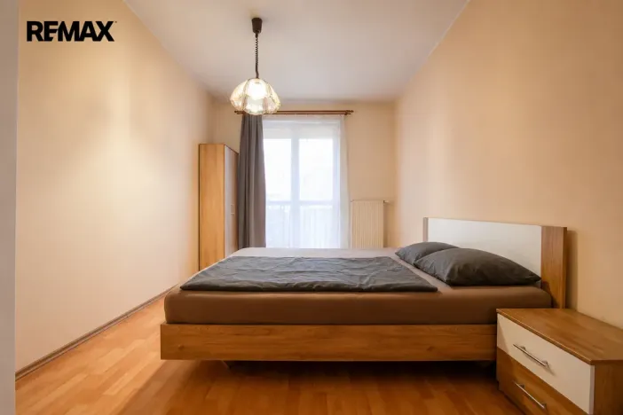 Pronájem bytu 2+kk, Hradec Králové - Třebeš, Ve Stromovce, 70 m2