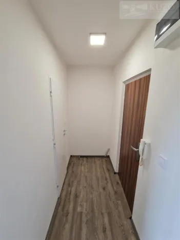 Pronájem bytu 1+kk, Příbram, Nádražní, 28 m2