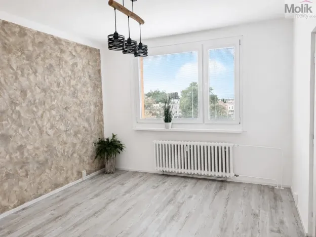Pronájem bytu 3+1, Teplice - Trnovany, Gagarinova, 70 m2