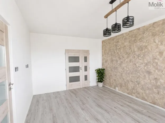 Pronájem bytu 3+1, Teplice - Trnovany, Gagarinova, 70 m2