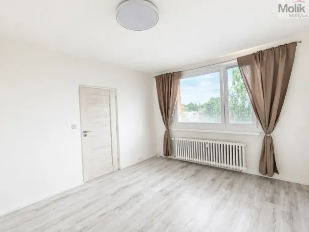 Pronájem bytu 3+1, Teplice - Trnovany, Gagarinova, 70 m2