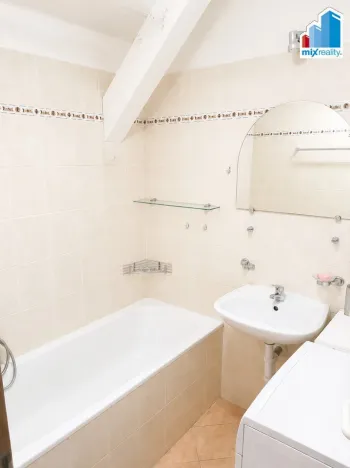 Pronájem bytu 2+kk, Plzeň - Jižní Předměstí, Nerudova, 40 m2