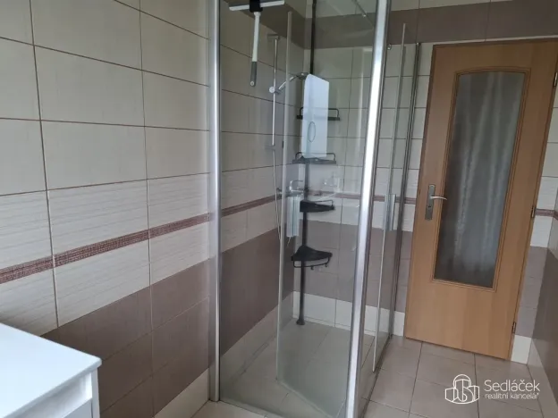 Pronájem bytu 2+1, Dalovice, Pod Parkem, 60 m2