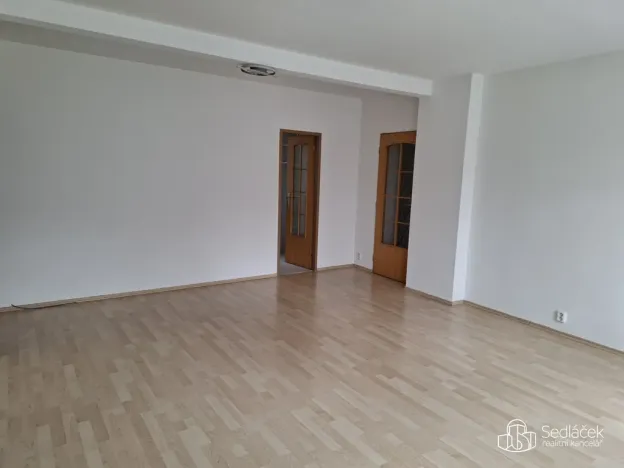 Pronájem bytu 2+1, Dalovice, Pod Parkem, 60 m2