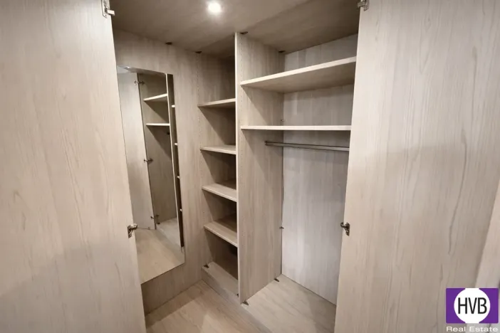 Prodej bytu 2+kk, Praha - Holešovice, 67 m2