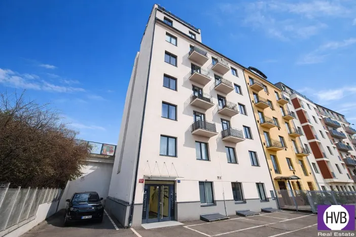Prodej bytu 2+kk, Praha - Holešovice, 67 m2