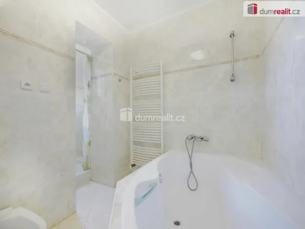 Pronájem bytu 2+1, Lovosice, U Výtopny, 52 m2