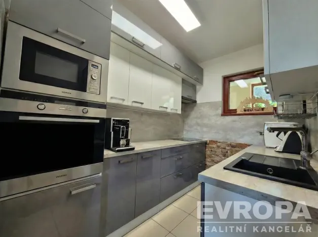 Prodej rodinného domu, Praha - Radotín, Na Krupičárně, 96 m2