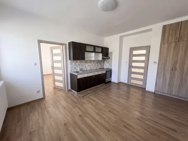 Pronájem bytu 2+kk, Náchod, Žižkova, 45 m2