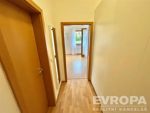 Pronájem bytu 2+kk, Praha, Hlubočepská, 160 m2