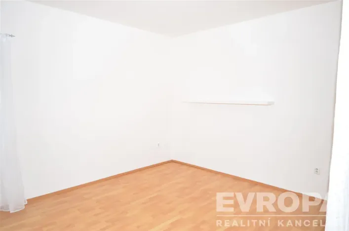 Pronájem bytu 2+kk, Praha, Hlubočepská, 160 m2