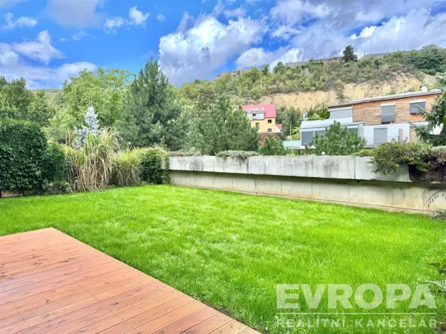 Pronájem bytu 2+kk, Praha, Hlubočepská, 160 m2