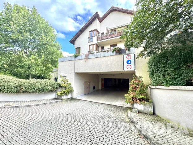 Pronájem bytu 2+kk, Praha, Hlubočepská, 160 m2