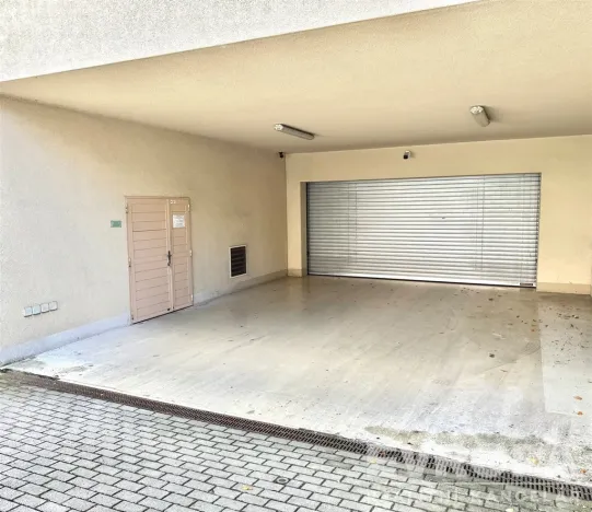 Pronájem bytu 2+kk, Praha, Hlubočepská, 160 m2