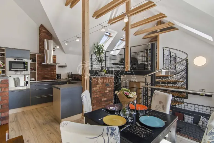 Prodej rodinného domu, Kosova Hora, 280 m2