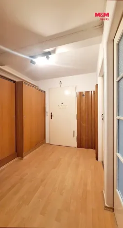 Pronájem bytu 2+kk, Hradec Králové, Střelecká, 45 m2