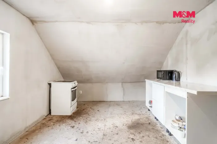 Prodej komerční nemovitosti, Raspenava, Hejnická, 810 m2