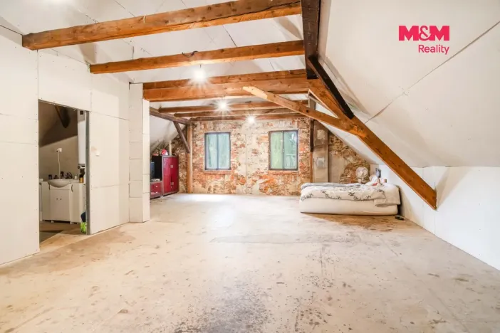 Prodej komerční nemovitosti, Raspenava, Hejnická, 810 m2