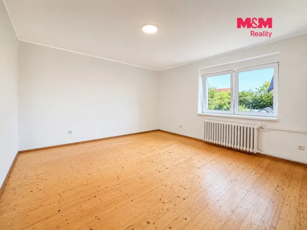 Pronájem atypického bytu, Praha - Hostivař, V nové čtvrti, 125 m2