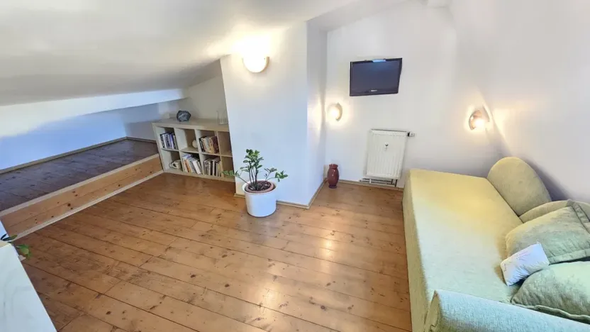 Prodej atypického bytu, Ústí nad Labem, Králova výšina, 94 m2